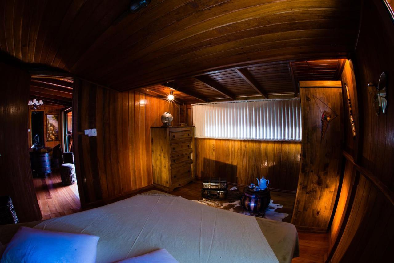 Sunset Strip Eco Apartments ฟลอเรียนอโปลิส ภายนอก รูปภาพ